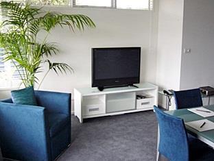 Waiheke Waterfront Bed & Breakfast 5*