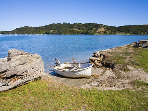 Waiheke Waterfront 5* Oneroa